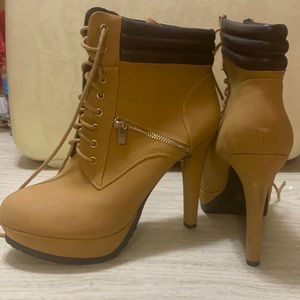 Mix No. 6 Firvale Stiletto Hiking Boot